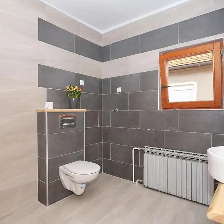 Fraj With Jacuzzi Apartmán Zadar
