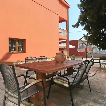 Fraj With Jacuzzi Apartamento Zadar