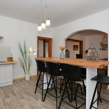 Apartmán Fraj With Jacuzzi Zadar