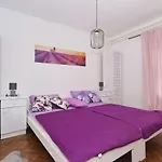 Fraj With Jacuzzi * Ζαντάρ