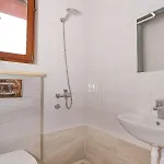 Fraj With Jacuzzi Ζαντάρ