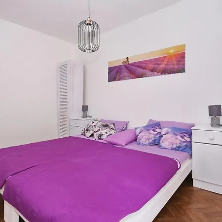 Fraj With Jacuzzi Appartement