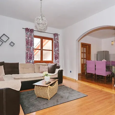 Fraj With Jacuzzi Appartement