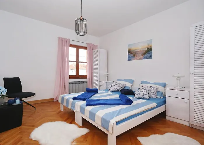 Fraj With Jacuzzi Appartement *