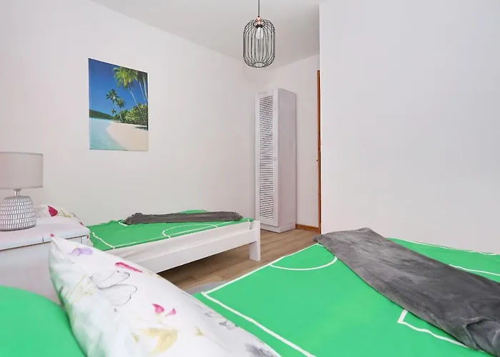 Fraj With Jacuzzi * 扎达尔